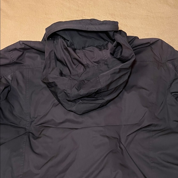 Vintage Polo by Ralph Lauren Men's Navy Windbreaker - Picture 12 of 12